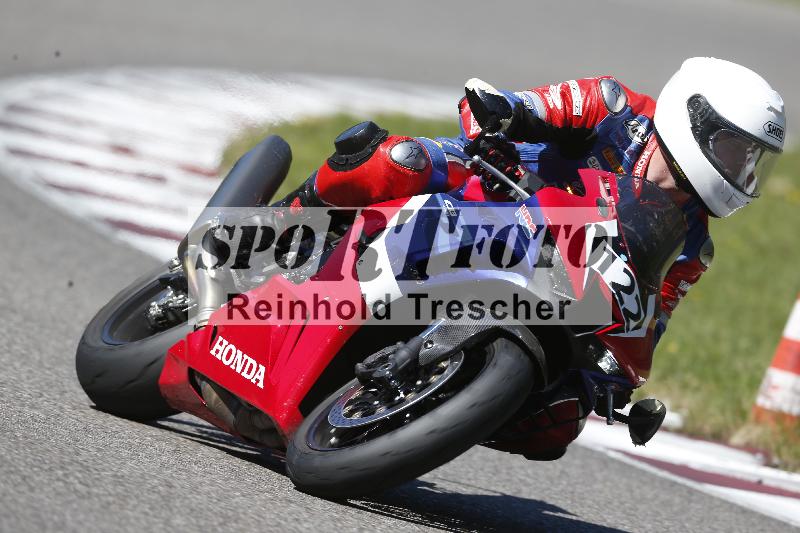 Archiv-2025/48 25.08.2025 Cornu Master School ADR/blau-bleu/122